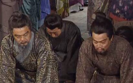 刘表去世之后，鲁肃为何要出使已被刘备占据的