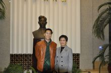 与农工中央副主席汪纪戎在中央办公厅