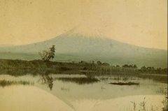 活火山富士山，怎么成了日本的象征