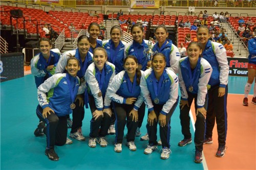 尼加拉瓜女排获得铜牌